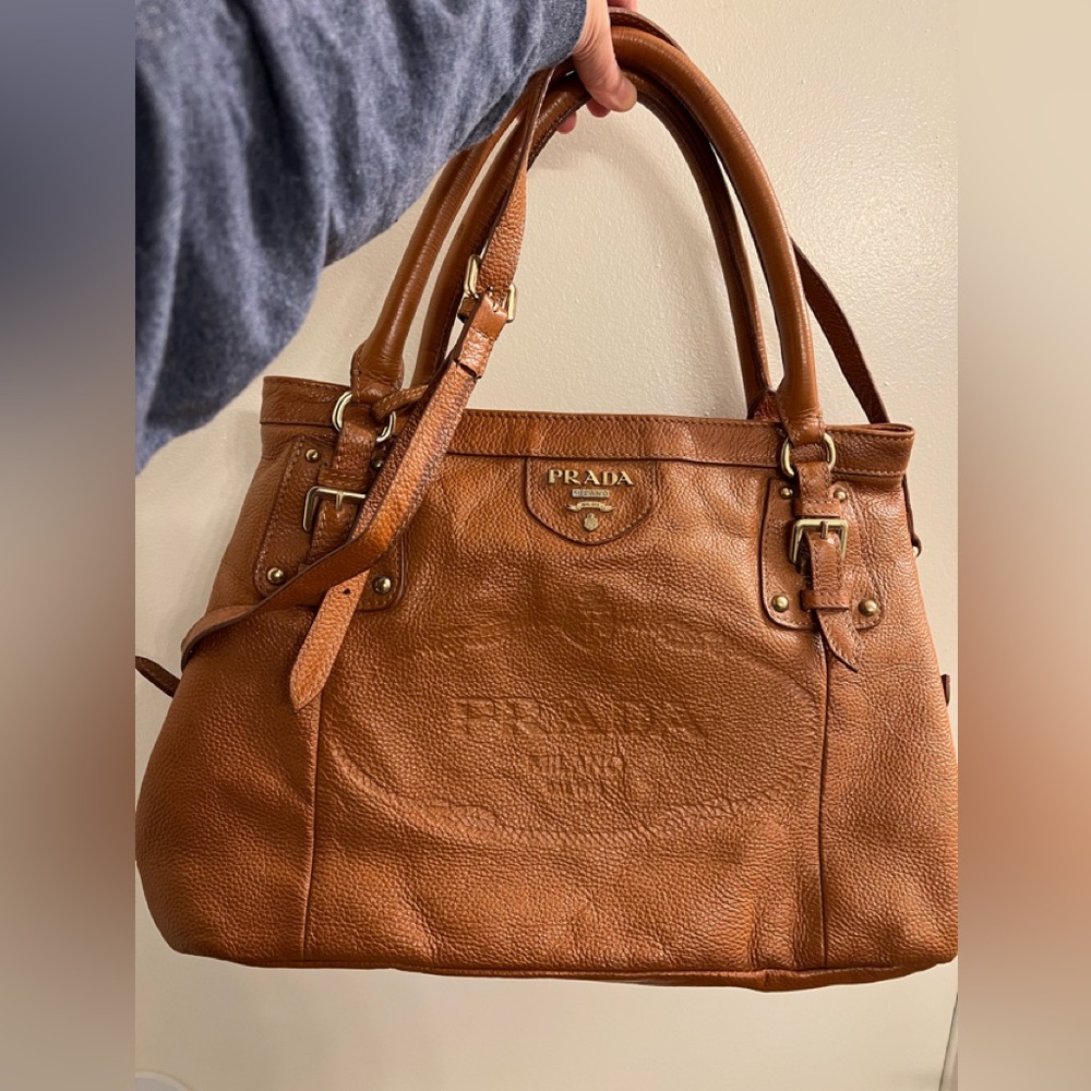 Prada satchel bag☝️❤️💥🤩
